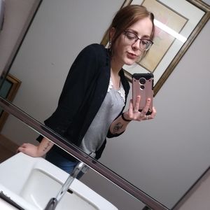 Meet your Posher, Destiny